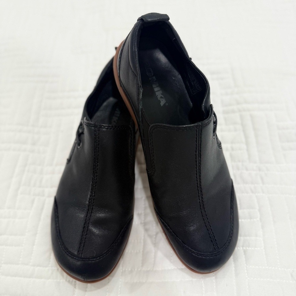 ROMPKA Black Leather‎ Slip On Loafer Flats Women's Shoes Size 38